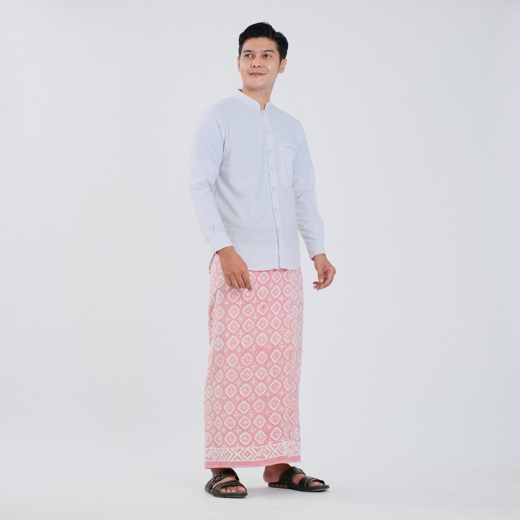 Sarung Batik Cap Pastel Monokrom Rayon Surya Teja SPM-15