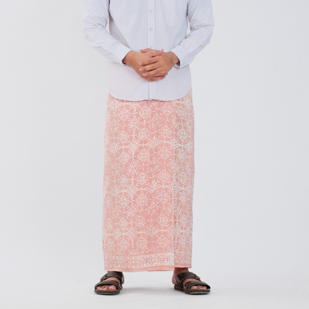 Sarung Batik Cap Pastel Monokrom Rayon Surya Teja SPM-1