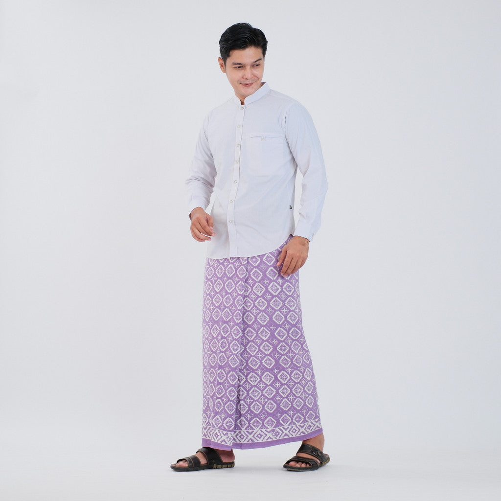 Sarung Batik Cap Pastel Monokrom Rayon Surya Teja SPM-13