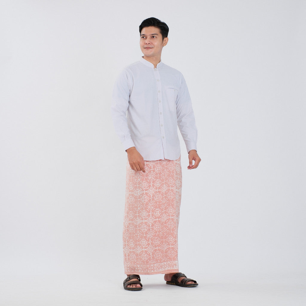 Sarung Batik Cap Pastel Monokrom Rayon Surya Teja SPM-1