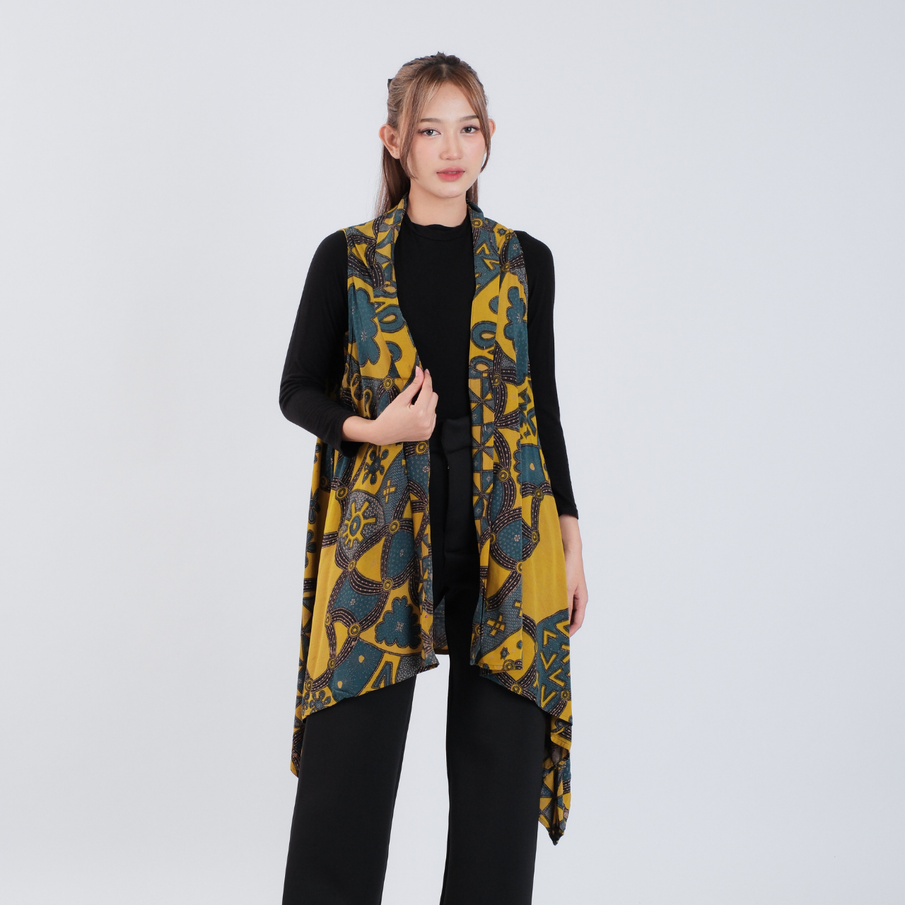 Outer Batik Tanpa Lengan Modern Wanita Rayon Premium - Batik Surya Teja (OB 1-3)