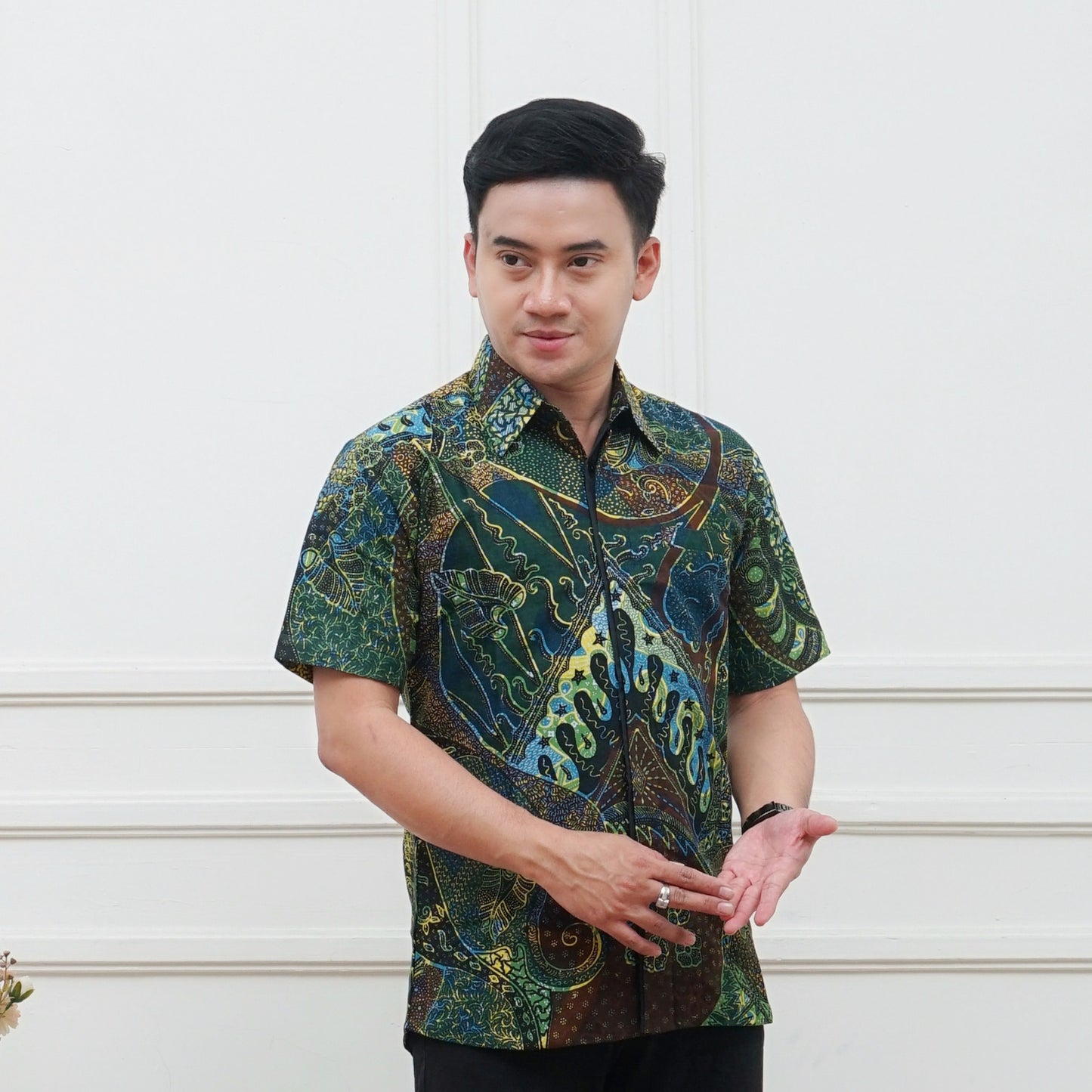 Kemeja Batik Pria Lengan Pendek Katun Premium Lapis Furing - Batik Surya Teja (KPE 1-5)