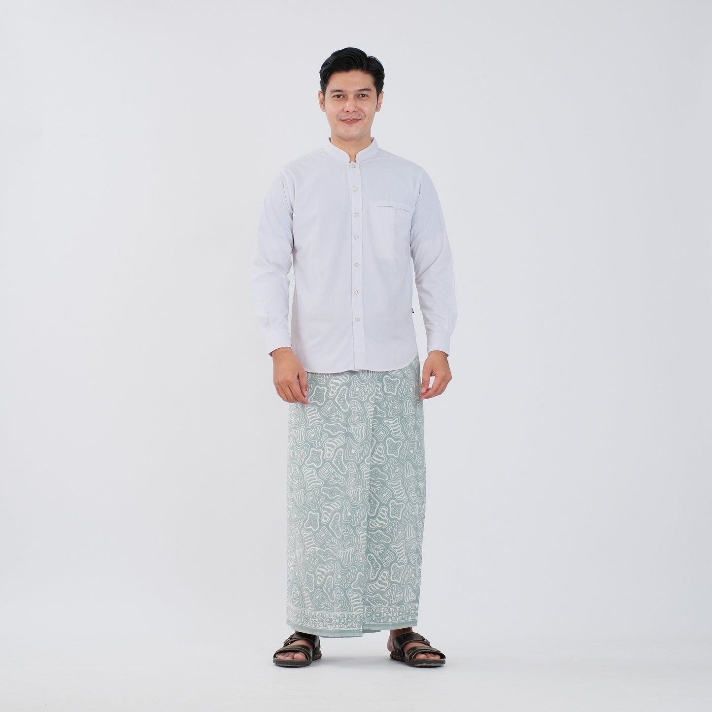 Sarung Batik Cap Sage Monokrom Rayon Premium - Batik Surya Teja (SPM 2-19)