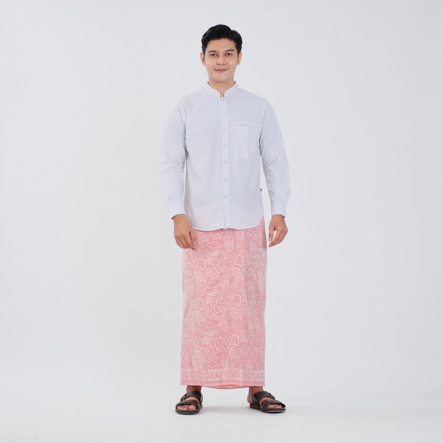 Sarung Batik Cap Baby Pink Monokrom Rayon Premium - Batik Surya Teja (SPM 4-17)