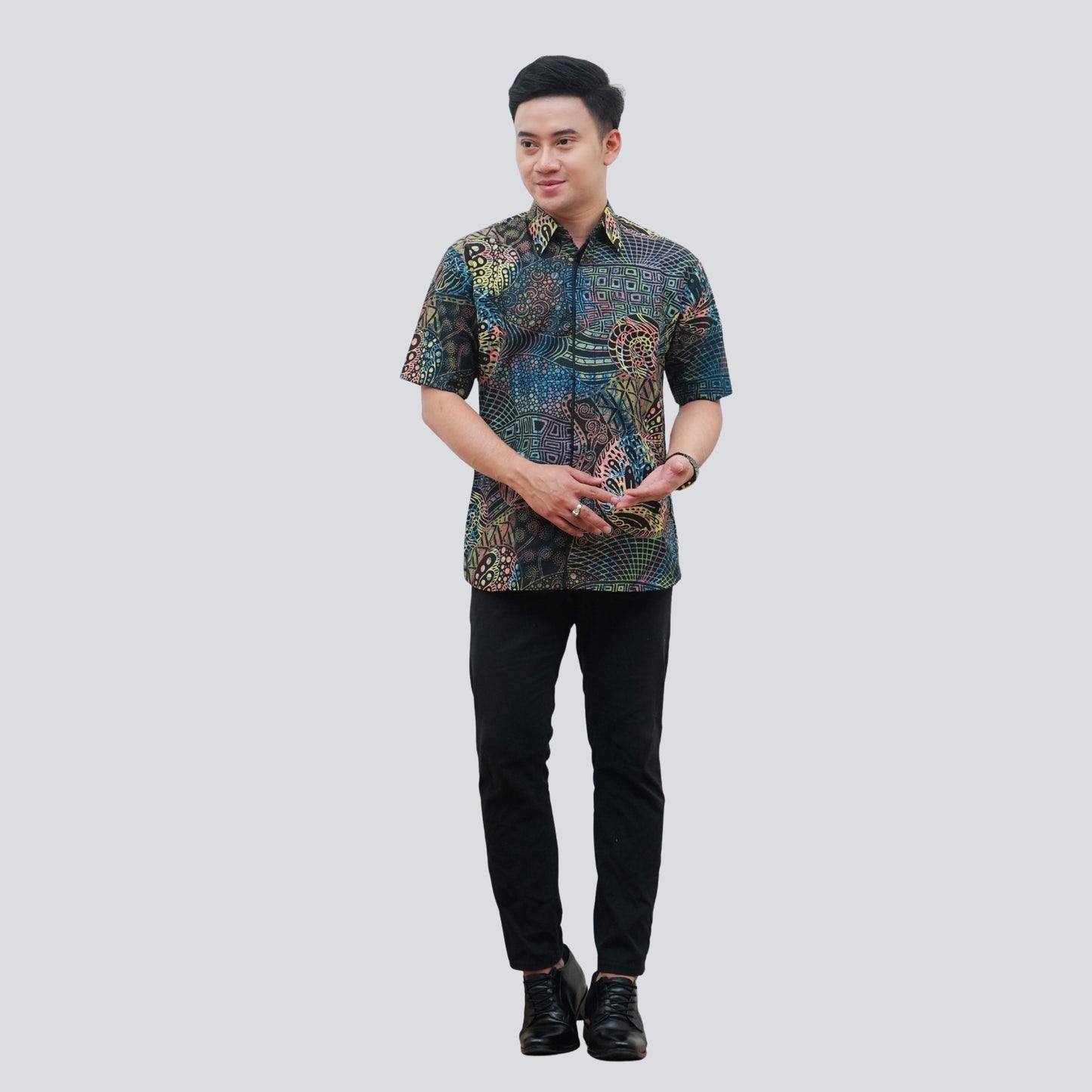 Kemeja Batik Pria Lengan Pendek Katun Premium Lapis Furing - Batik Surya Teja (KPE 1-5)