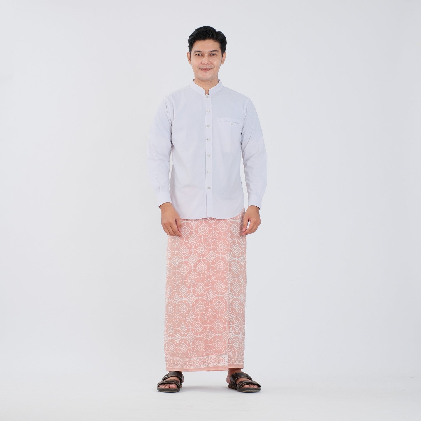 Sarung Batik Cap Peach Monokrom Rayon Premium - Batik Surya Teja (SPM 1-20)