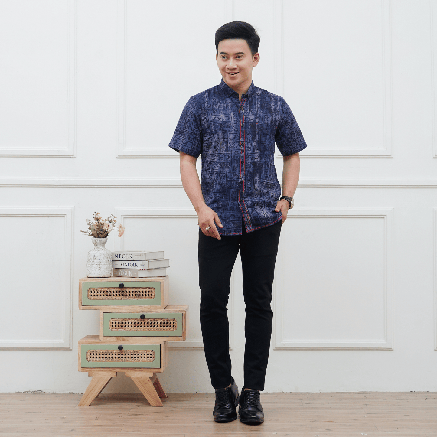 Kemeja Batik Pria Lengan Pendek Katun Premium Slimfit - Batik Surya Teja (KPES 1-6)