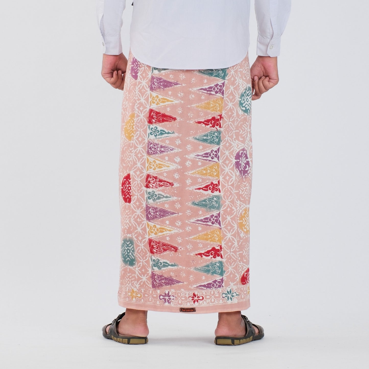 Sarung Batik Cap Peach Colet Rayon Premium - Batik Surya Teja (SPC 2-17)