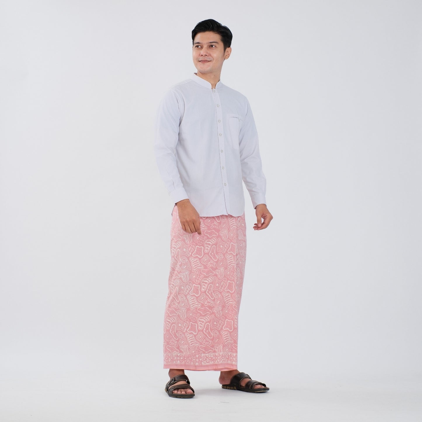 Sarung Batik Cap Baby Pink Monokrom Rayon Premium - Batik Surya Teja (SPM 4-17)