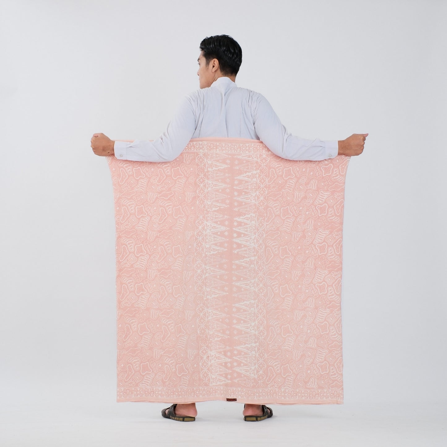 Sarung Batik Cap Peach Monokrom Rayon Premium - Batik Surya Teja (SPM 1-20)