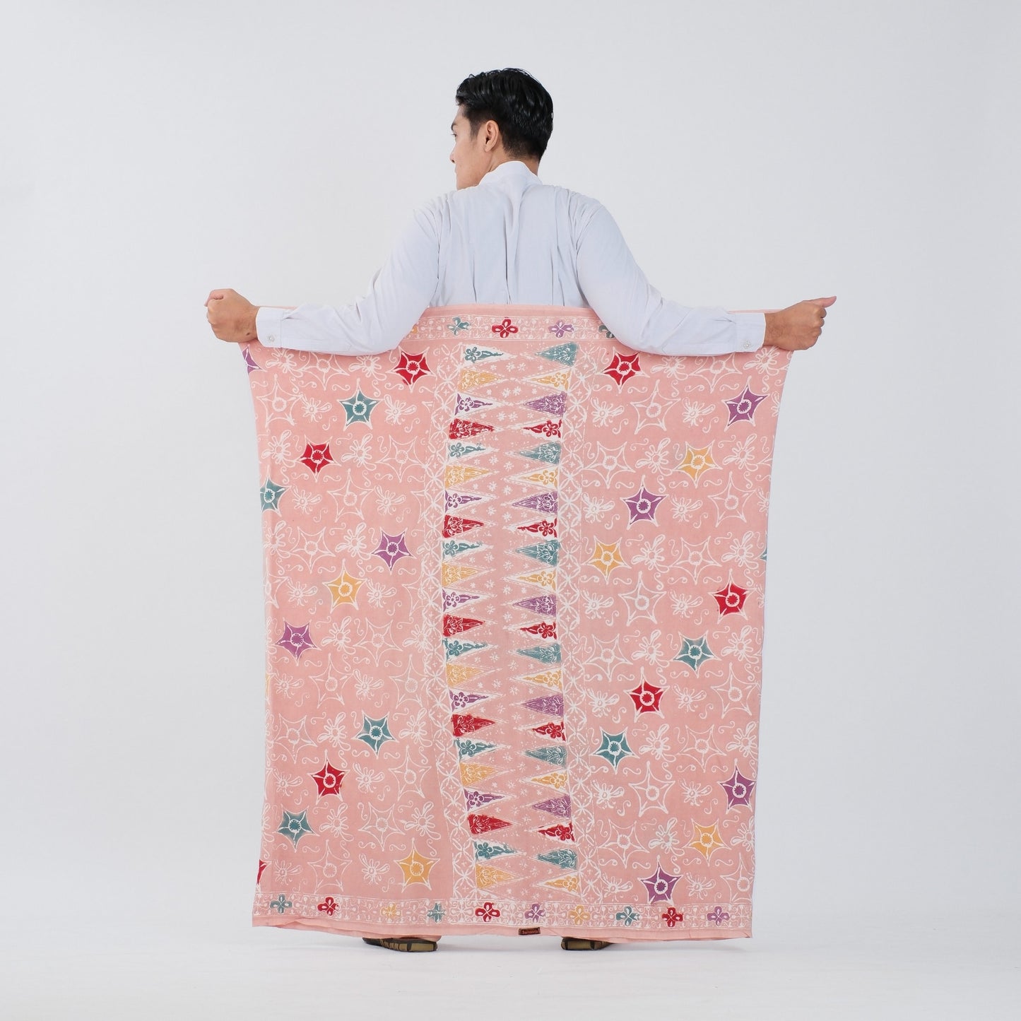 Sarung Batik Cap Peach Colet Rayon Premium - Batik Surya Teja (SPC 2-17)