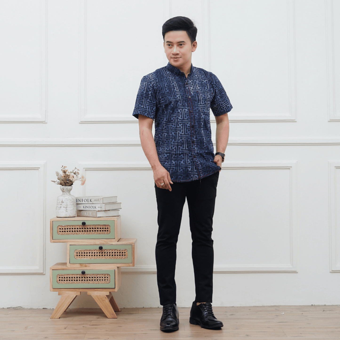 Kemeja Batik Pria Lengan Pendek Katun Premium Slimfit - Batik Surya Teja (KPES 1-6)