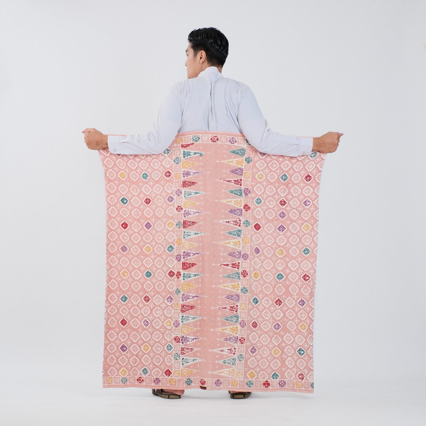 Sarung Batik Cap Peach Colet Rayon Premium - Batik Surya Teja (SPC 2-17)