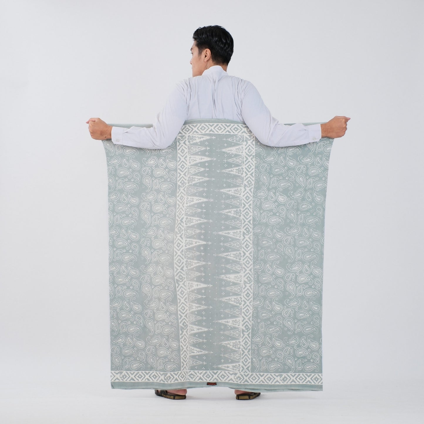 Sarung Batik Cap Sage Monokrom Rayon Premium - Batik Surya Teja (SPM 2-19)